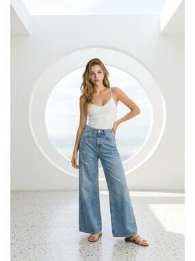 WE THE FREE Tinsley Baggy Wide Leg Jeans Distressed Pants